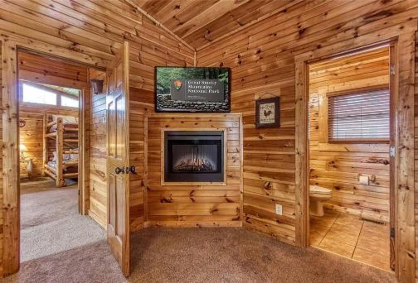 Dreams Come True With This Luxury Cabin! Gatlinburg Exterior photo